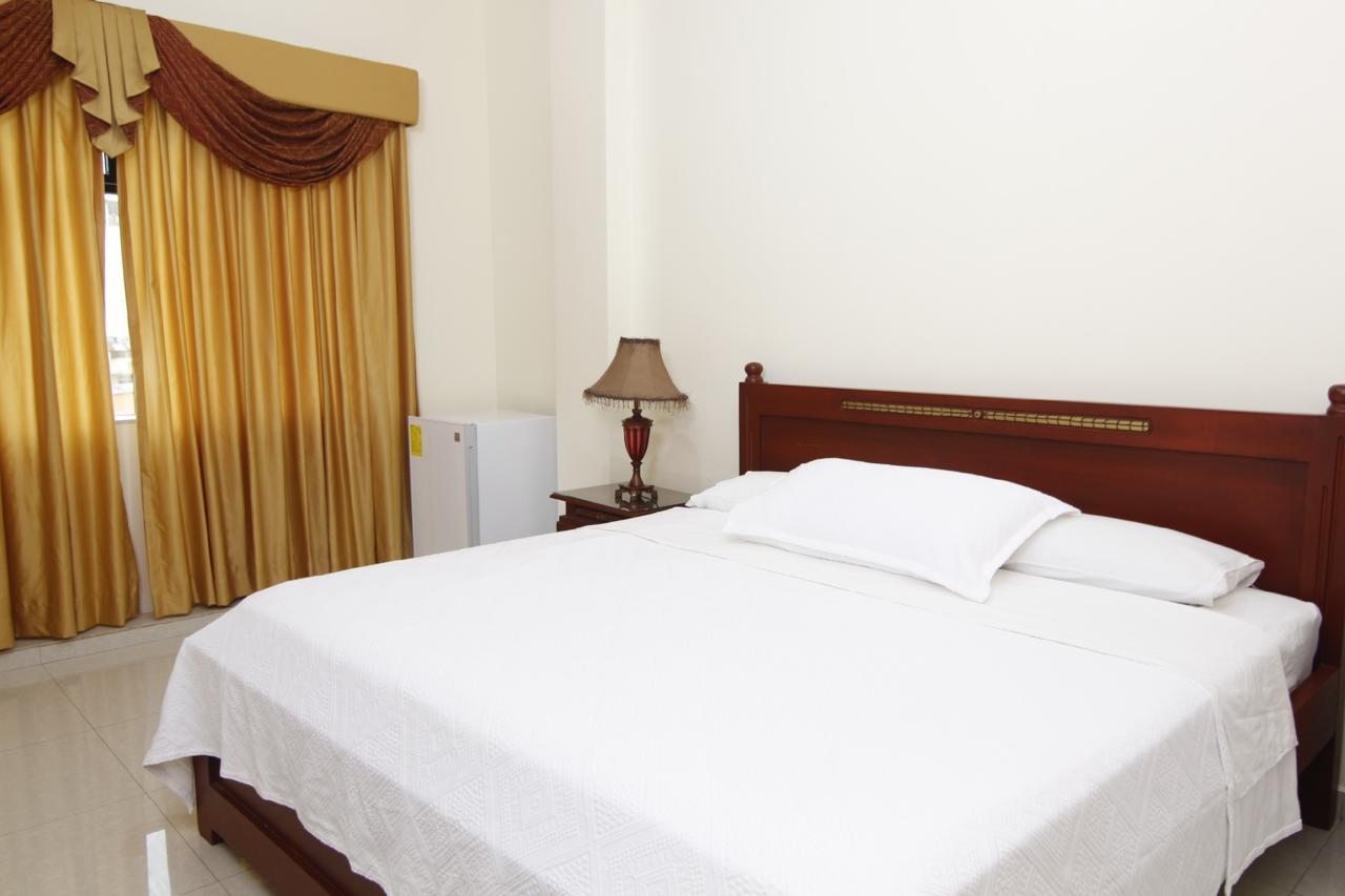 Hotel Versailles Internacional Guayaquil Eksteriør billede